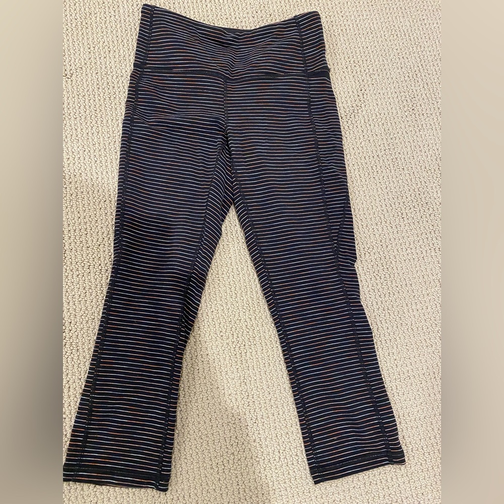 Lucy capris